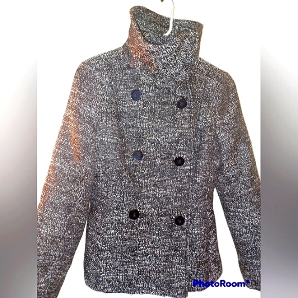 H & M BOUCLE' GREY DOUBLE BREASTED PEACOAT NWOT - Picture 2 of 13